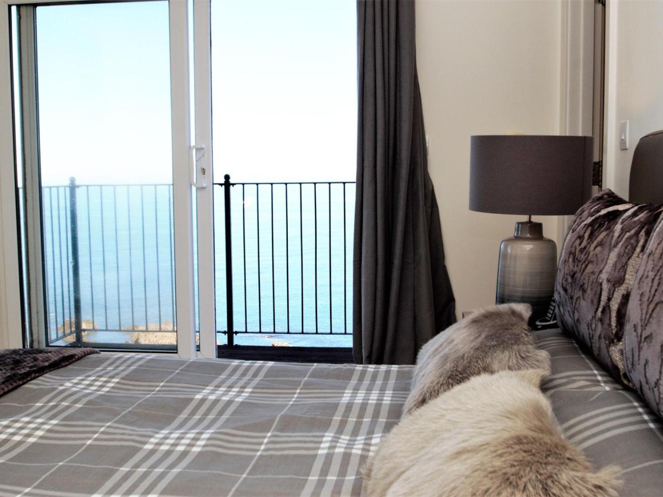 Ocean Breeze Villa Ilfracombe Eksteriør billede